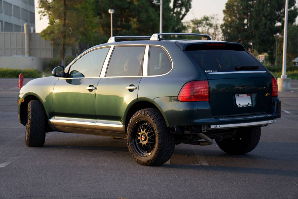 2004 PORSCHE CAYENNE AWD V6 With All Terrain Tyres