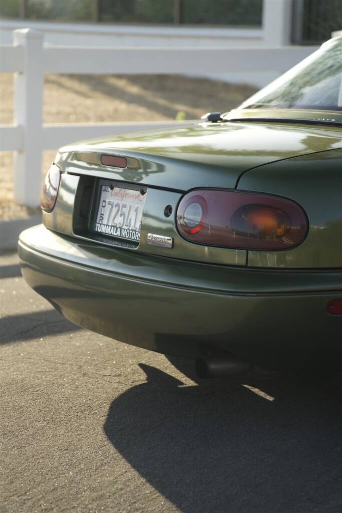 1994 MAZDA MIATA with Color-matched Removable Hardtop