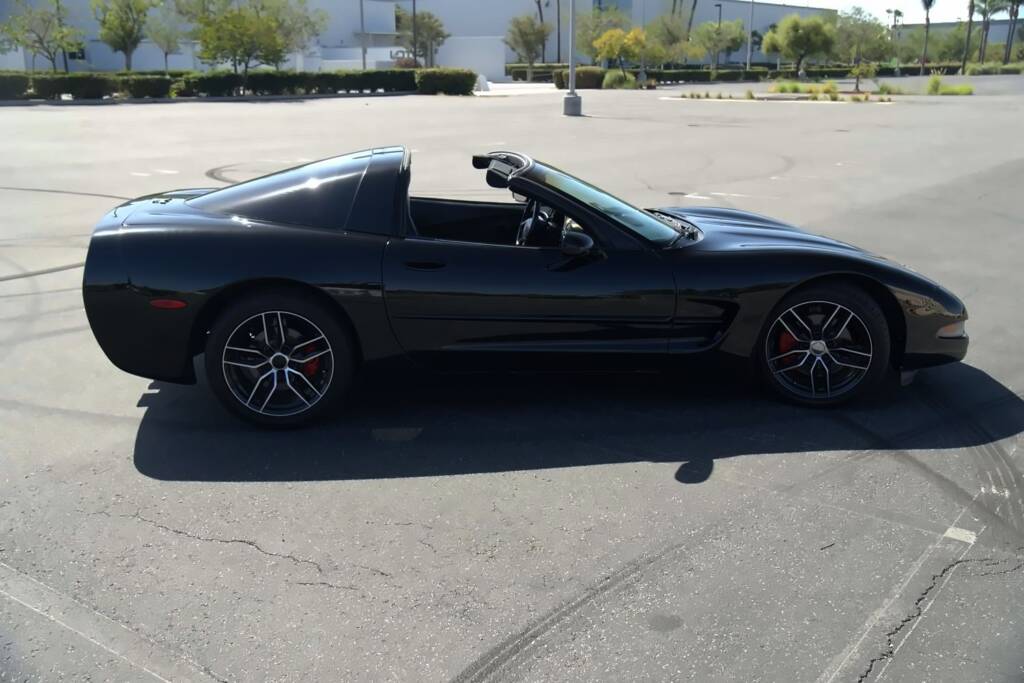 BLACK 2000 CHEVROLET CORVETTE CONVERTIBLE — LS1 V8, 6-SPEED MANUAL, 85K+ MILES + $1000 ⚫🔥